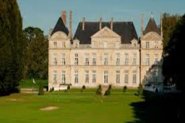 Golf Chateau De Raray
