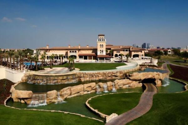 Jumeirah Earth Resort3