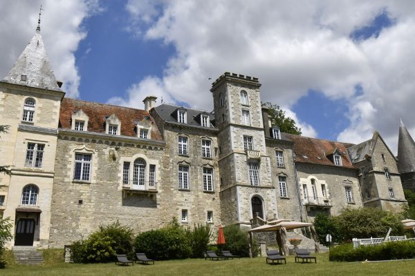 2. Chateau De Fere