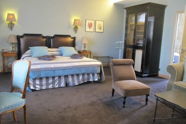 2. Chateau De Fere Room