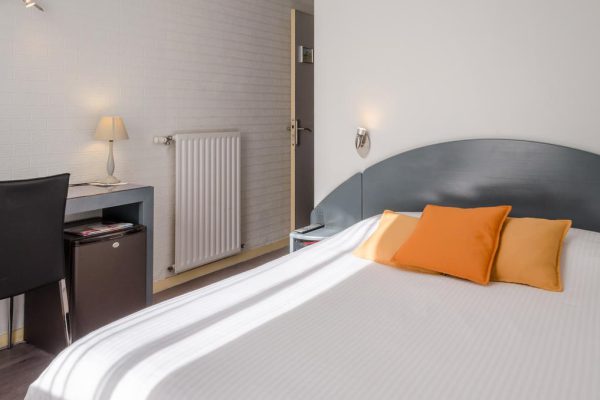 4. Le Pont Bernet Medoc Room