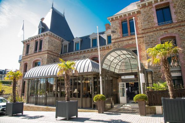 4. Mgallery Le Royal Emeraude Dinard Dinard Outside