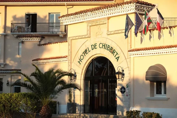 4.hotel De Chiberta Et Du Golf Anglet Entrance