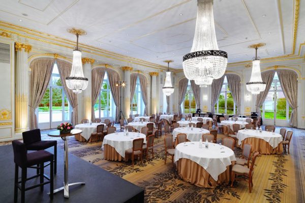 5. Trianon Palace Versailles Restaurant