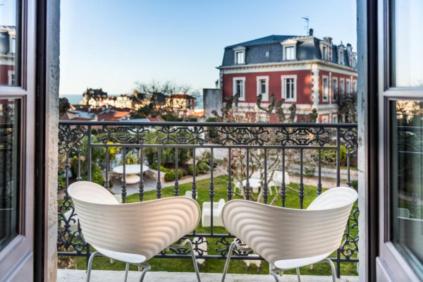 7. Hotel De Silhouette Biarritz Room Balc