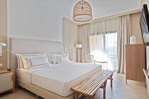 illaitana Wellness Golf Business Resort Hotelroom