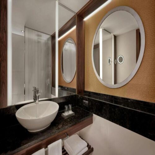 Arabella Sheraton Golf Hotel Bathroom