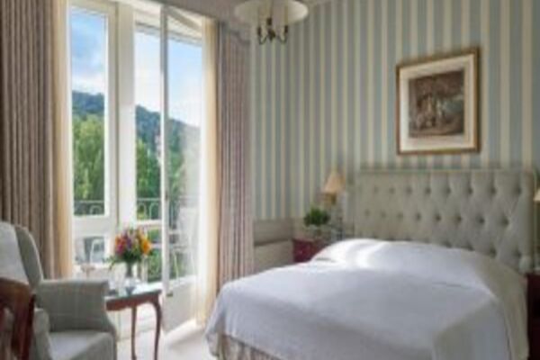 Brenners Park Hotel Bedroom