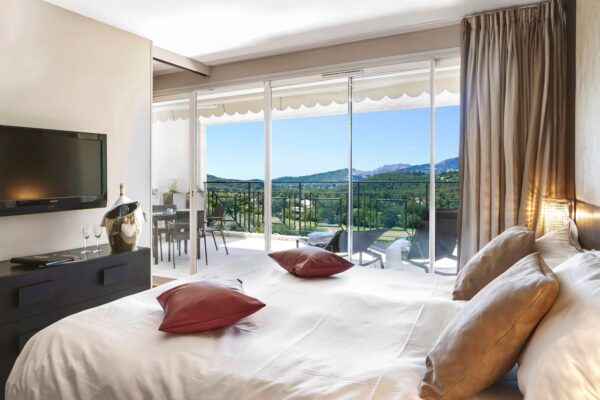 Royal Mougins Golf Resort, Deluxe Suite