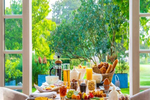Chateau De Montreuil Hotel Food