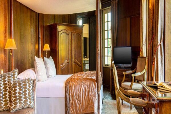 Chateau De Montreuil Hotel Suite