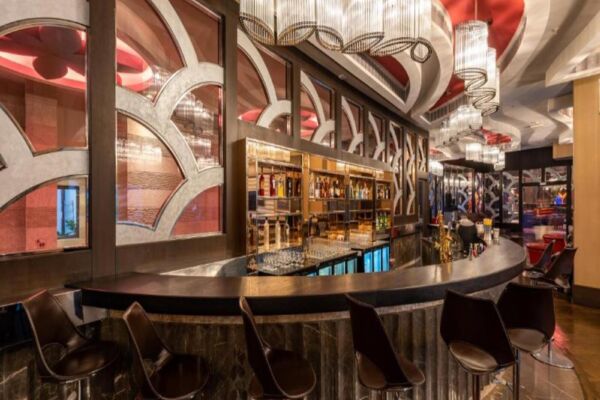 Cornelia De Luxe Resort Bar