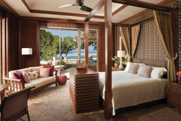 Four Season Resort Room