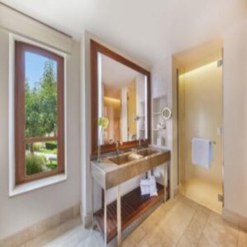 Grand Hotel Cap Vermell Bathroom