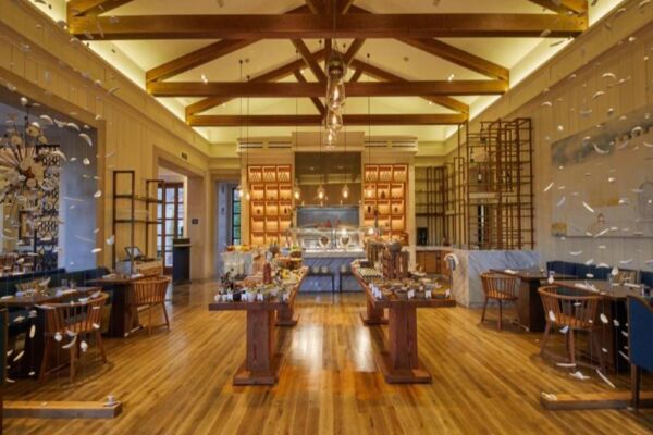 Grand Hotel Cap Vermell Dining