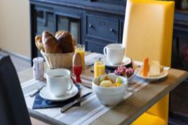 Hermitage, Montreuil Sur Mer Breakfast