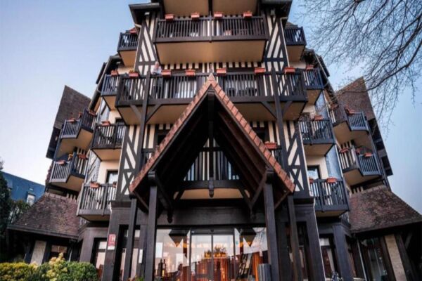Hostellerie Du Vallon Facade