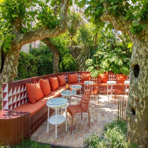 Hotel De Silhouette Garden
