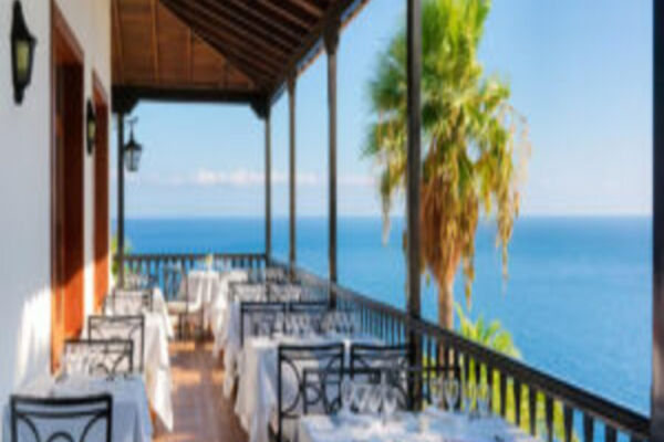 Jardin Tropical Exterior Dining