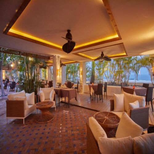 Jardin Tropical Lounge & Dining