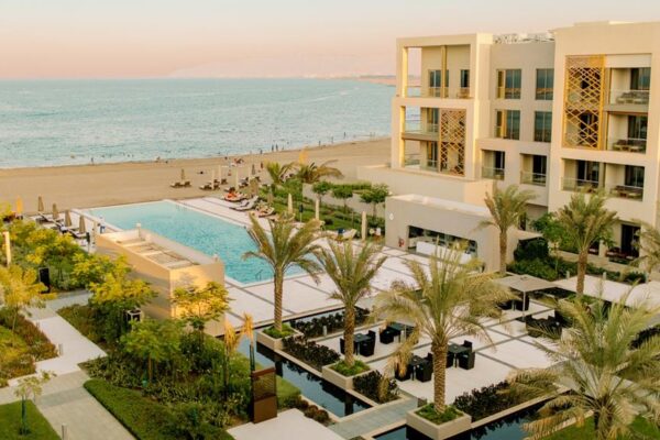 Kempinski Hotel Muscat Pool