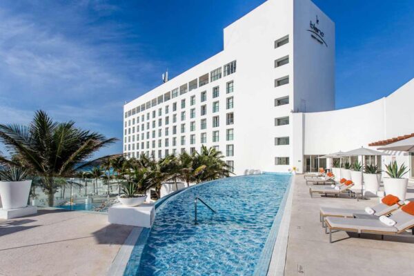 Le Blanc Spa Resort