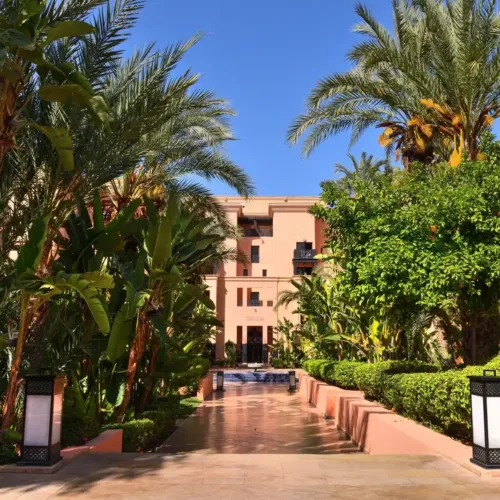 Movenpick Outside2 1600w