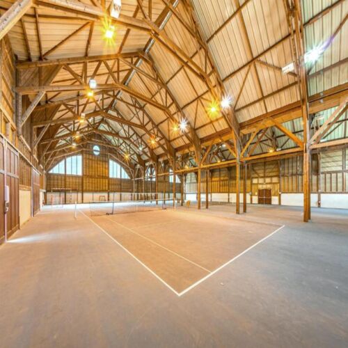 Pierre & Vacances, Belle Dune Indoor Tennis Court