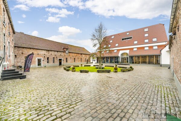 Relais Empereur 3