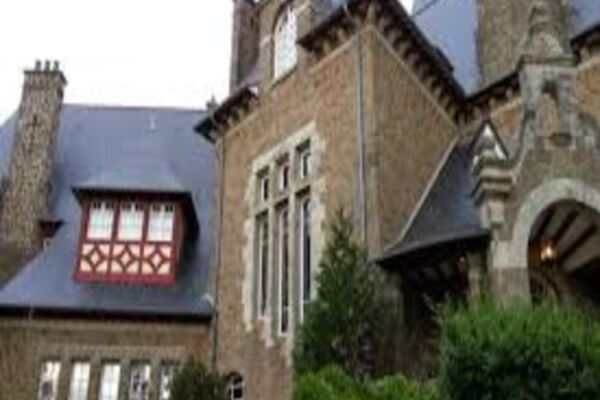 Relais Et Chateaux Les Maisons De Bricourt