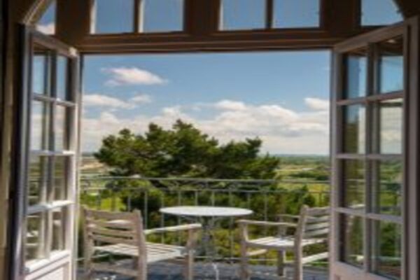 Relais Et Chateaux Les Maisons De Bricourt Balcony