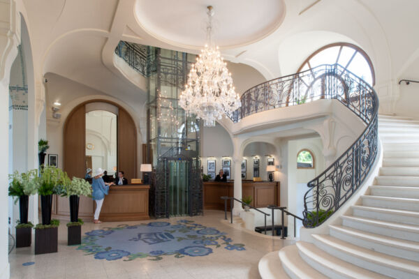 Royal Reception Evian