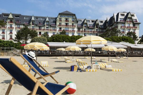Hotel Barriere L Hermitage