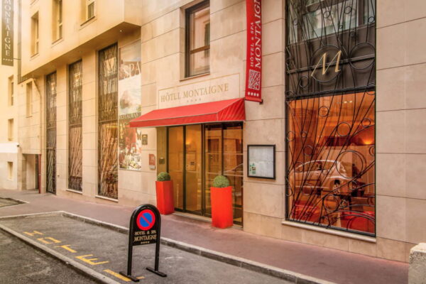 Hotel Montaigne Spa Front