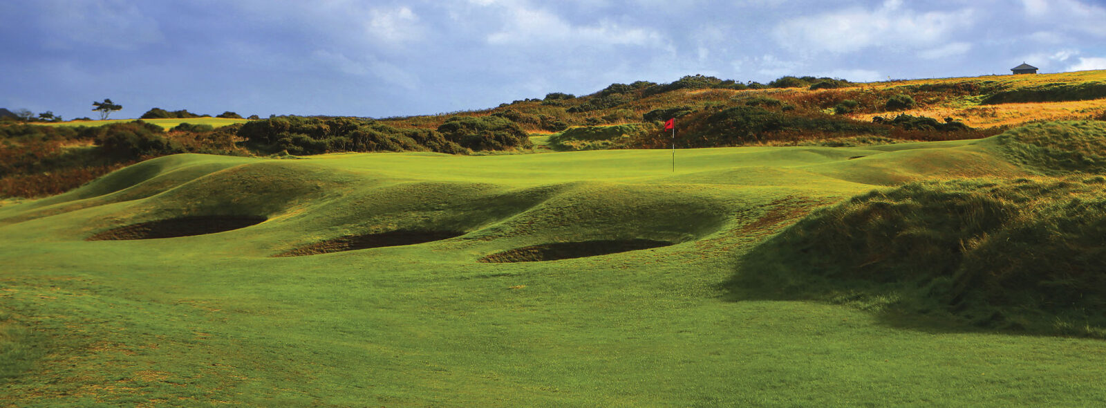Royal Porthcawl No 11 Canvas