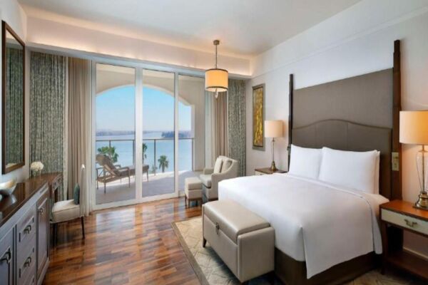 Waldorf Astoria Dubai Palm7