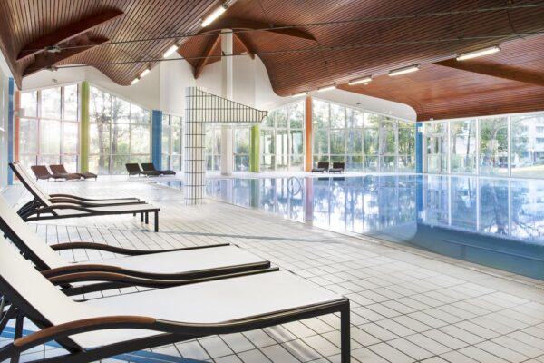 Atlantic Thalasso Saint Jean De Montspool