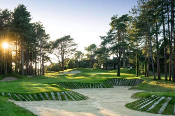 ||Hardelot Les Dunes and Les Pins are two beautiful pine-forest courses with manicured fairways and challenging bunkers. A firm favourite with keen golfers since the 1980's and Hardelot Les Pins is rated in Europe's Top 30.|||||