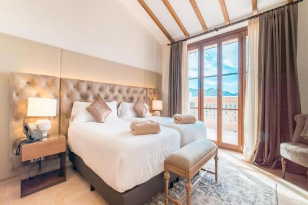 Hotel Creu De Tau8