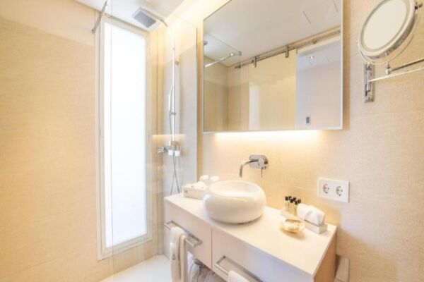 Melbeach Hotel & Spa 8