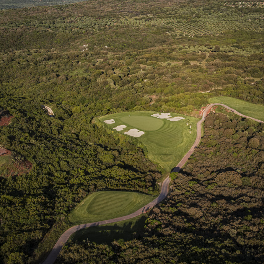 Cn Hills 4
