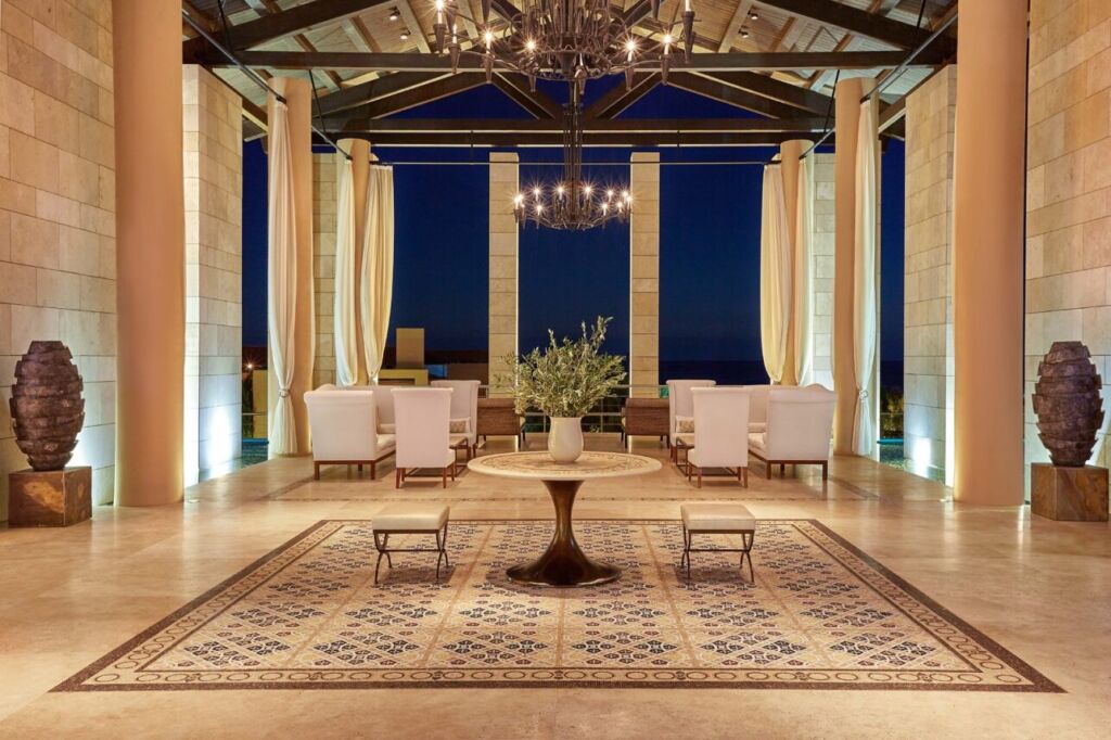 Romanos Lobby