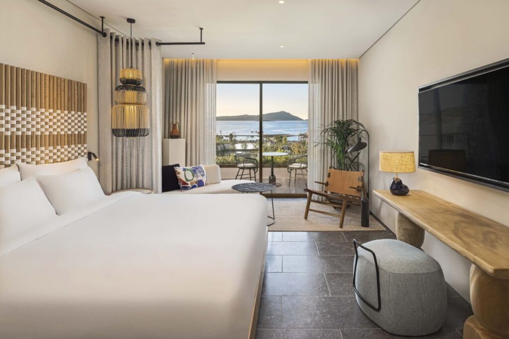 W Seaview Bedroom