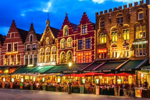 Market Square Bruges Istock 57637516 Xxxlarge