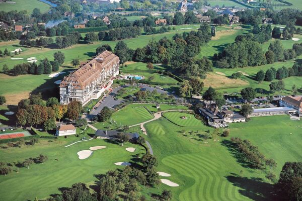l'Hotel du Golf Deauville Arial View