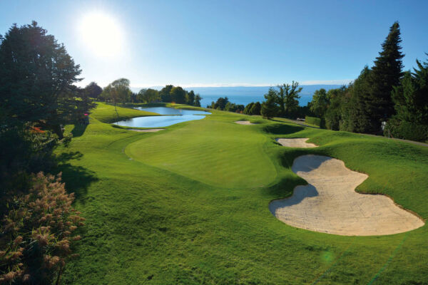 Evian Resort Golf Club 099322 1280 1280 70 0 0 0