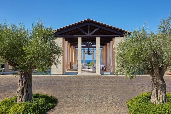 Open Air Lobby