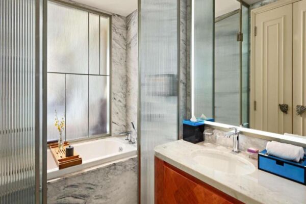 Movenpick Hanoi5