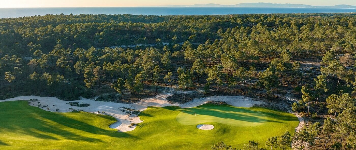 What’s New in the Golf and Hotel World