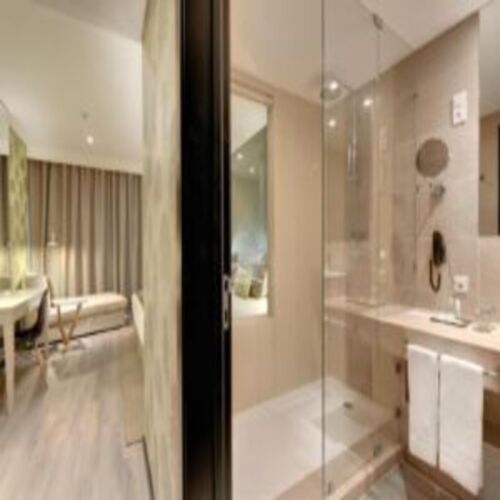 Hotel Inglaterra Bathroom